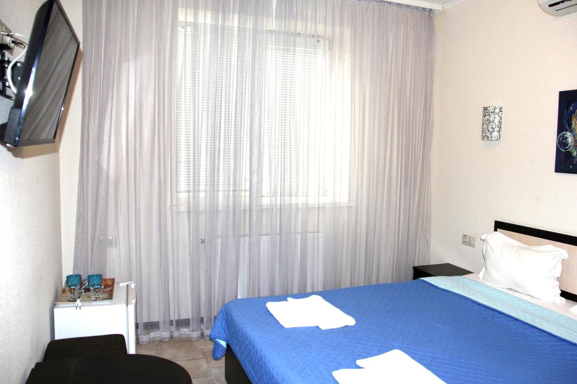 Breeze Hotel Odessa Exterior foto